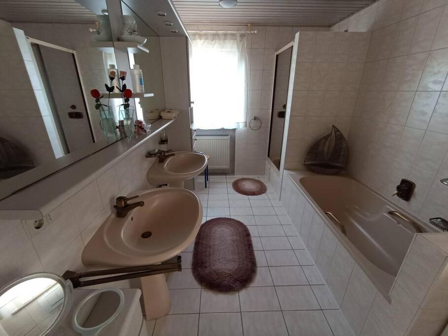 Ferienwohnung Marell Grosswallstadt ภายนอก รูปภาพ